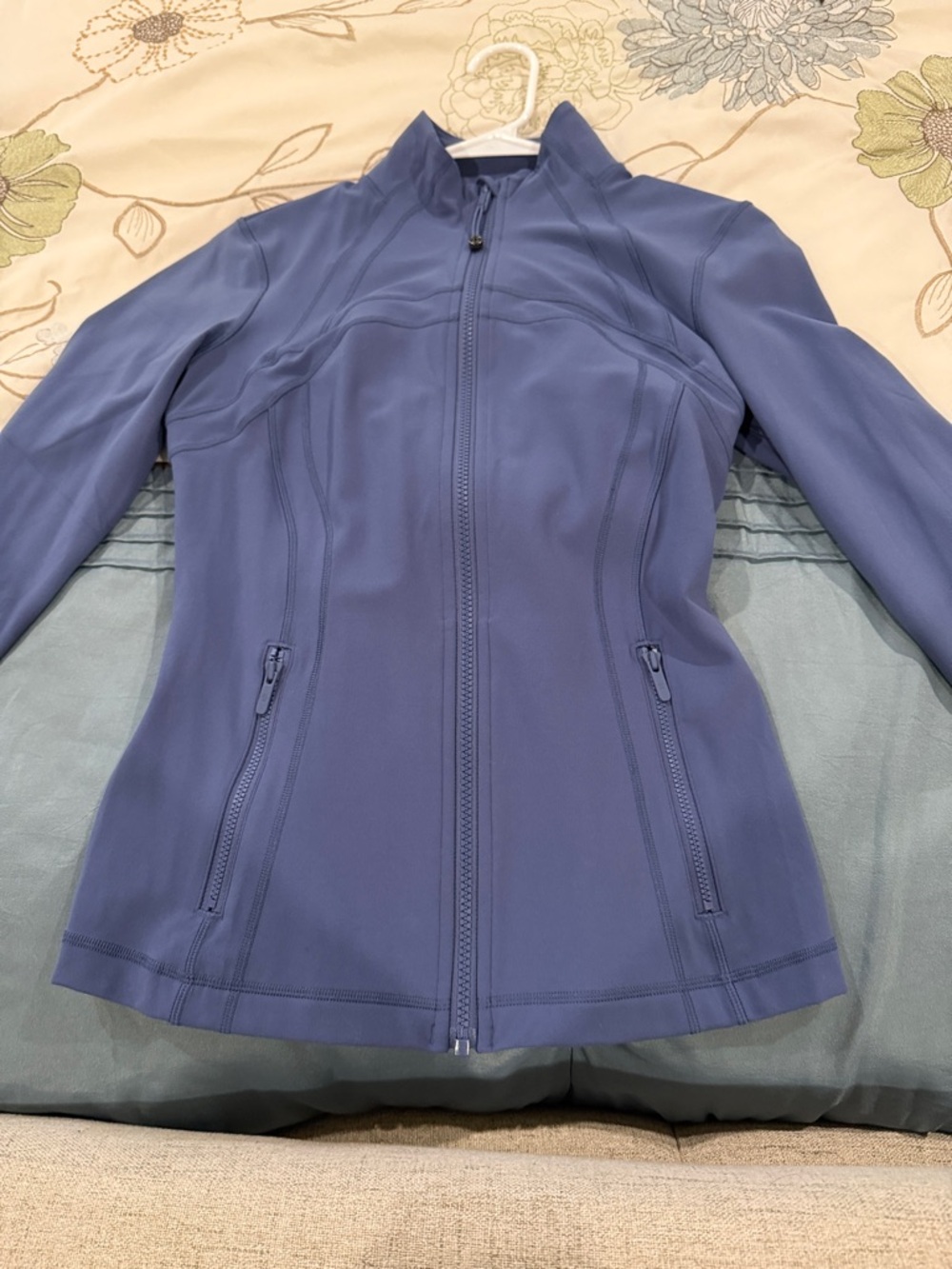 NWOT Lululemon nulu Blue Performance Zip Jacket
